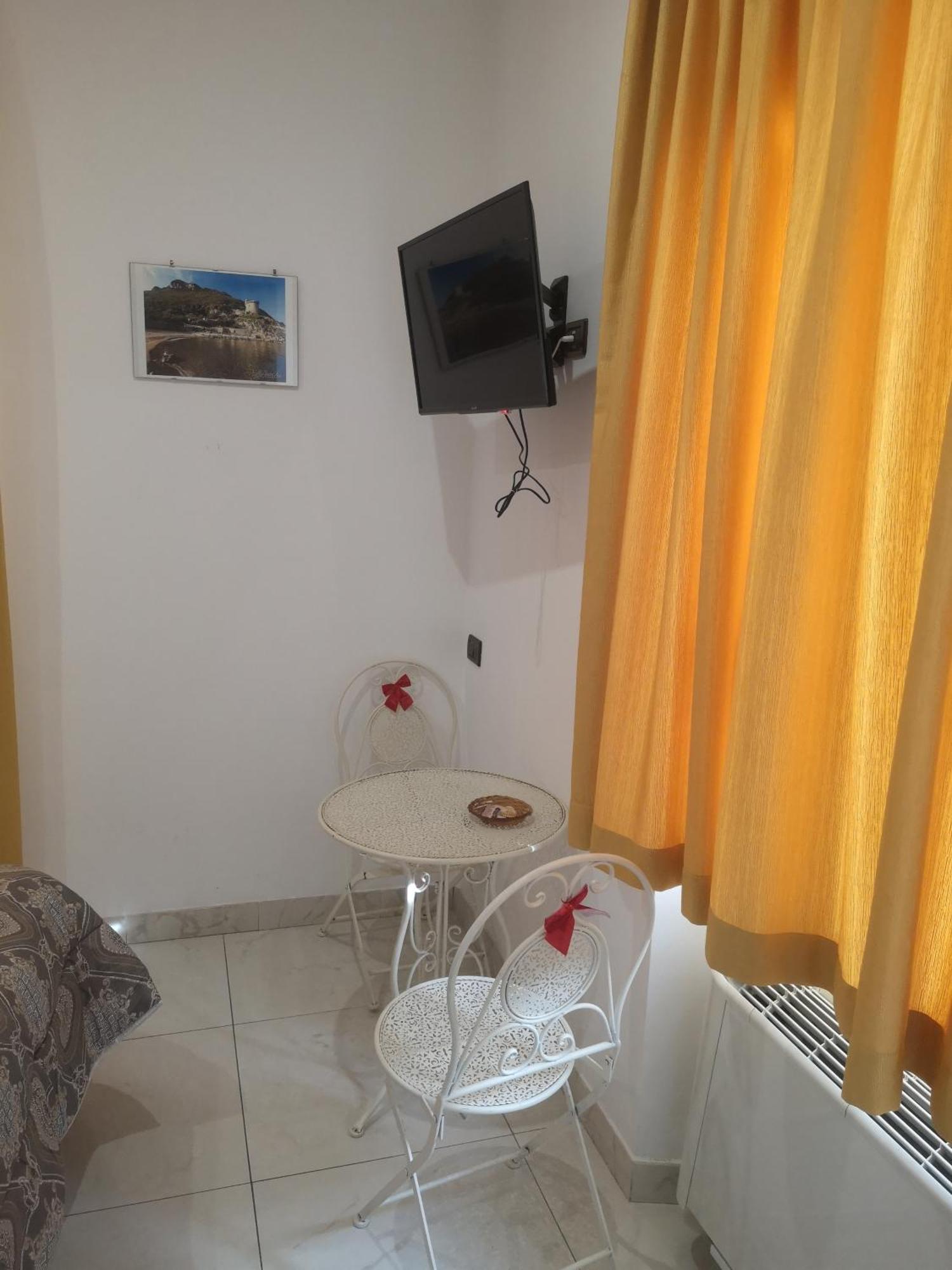 B&B Terracina Holiday Екстериор снимка